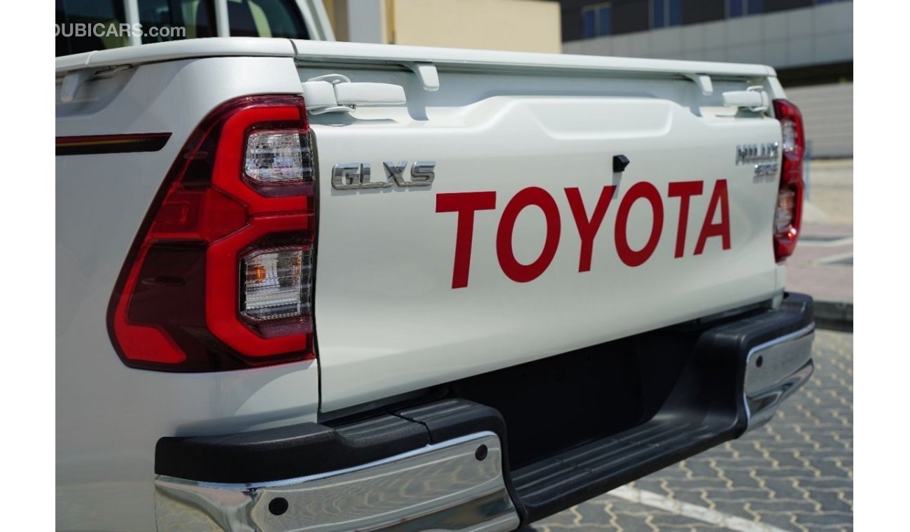 Toyota Hilux GLX 2.8 MODEL 2022 DIESEL MANUAL GCC FOR EXPORT ONLY