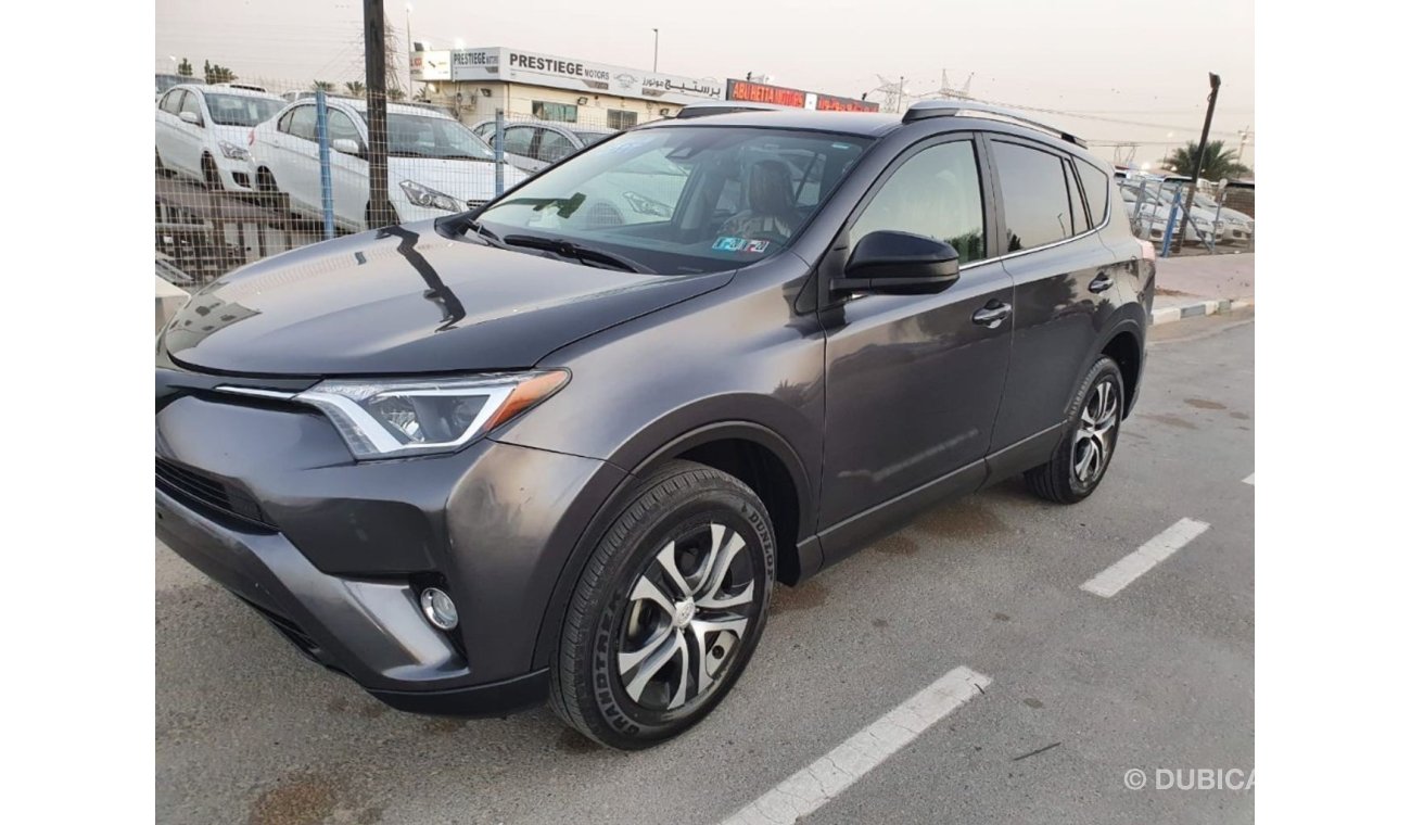 Toyota RAV4 LE 4x4 US Specs