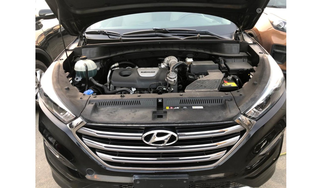 Hyundai Tucson 1.6L GDI TURBO / PANORAMIC/ LEATHER / DVD / PUSH START/ ELECTRIC /LEATHER Seat / ( LOT # 4490)