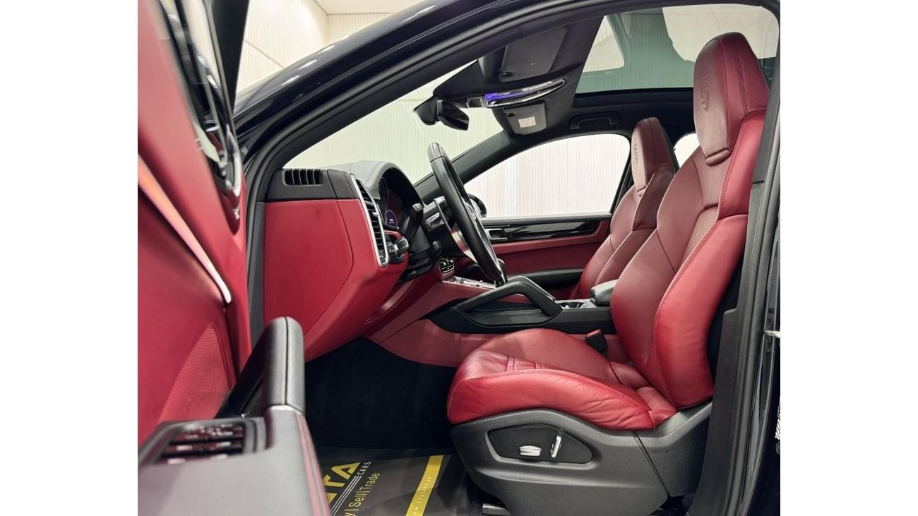 Porsche Cayenne Std 2021 Porsche Cayenne Coupe, Warranty, Full Service History, Sport Chrono Package, Full Options,