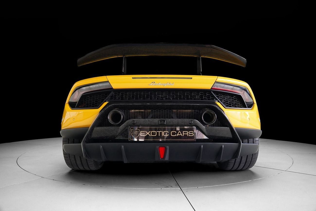 لامبورغيني هوراكان PERFORMANTE