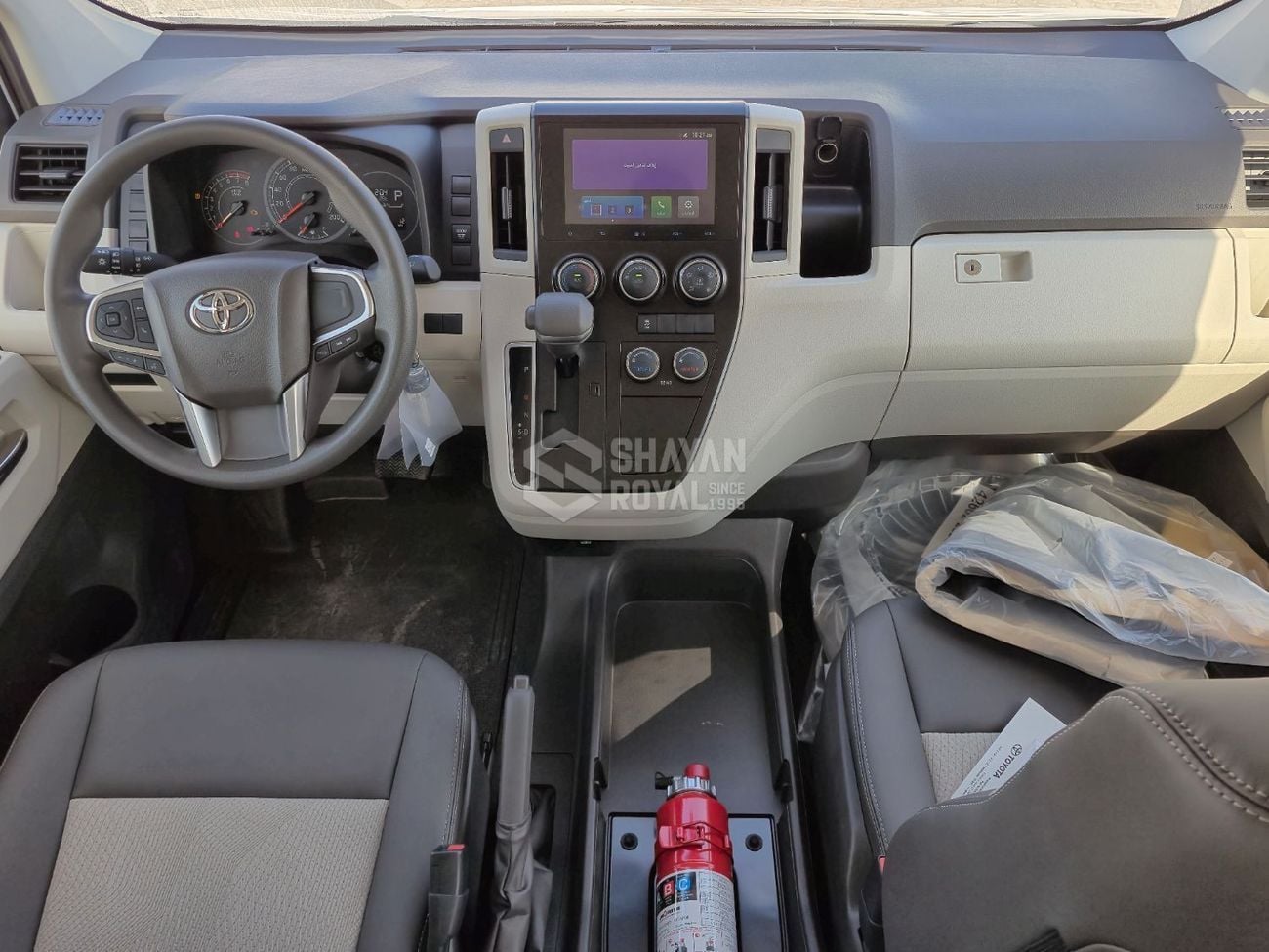 Toyota Hiace GL 3.5L PETROL V6 GL AT 13-SEATS RWD 2026MY
