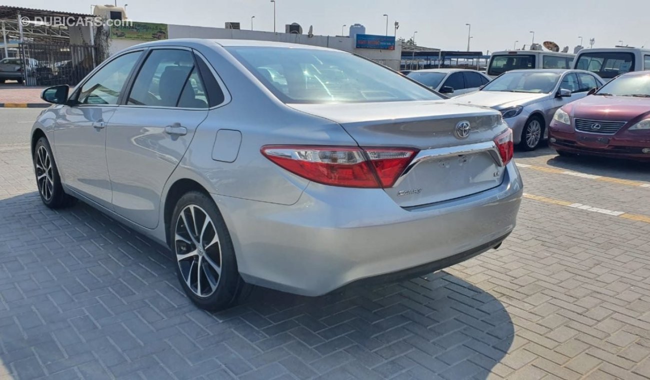 Toyota Camry SE SE