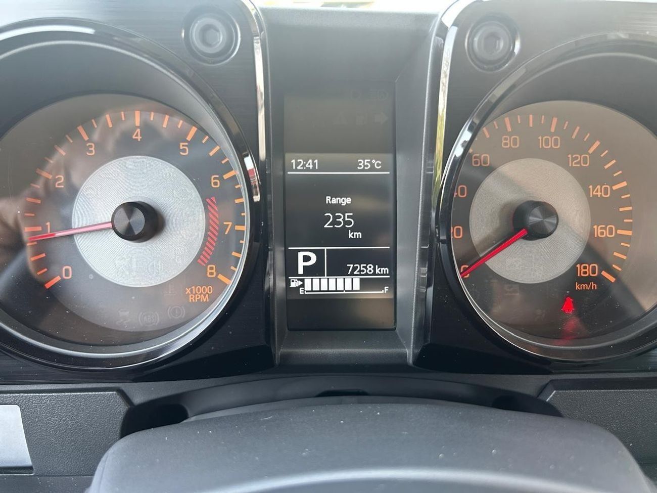 سوزوكي جيمني 1.5L GLX (A/T) 2025 GCC AL ROSTAMANI WITH AGENCY WARRANTY IN BRAND NEW CONDITION