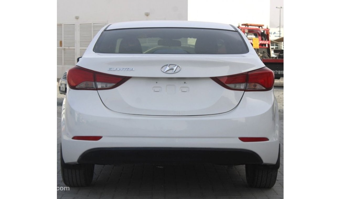 Hyundai Elantra HYUNDAI ELANTRA 2016 WHITE GCC 1.6 EXCELLENT CONDITION WITHOUT ACCIDENT