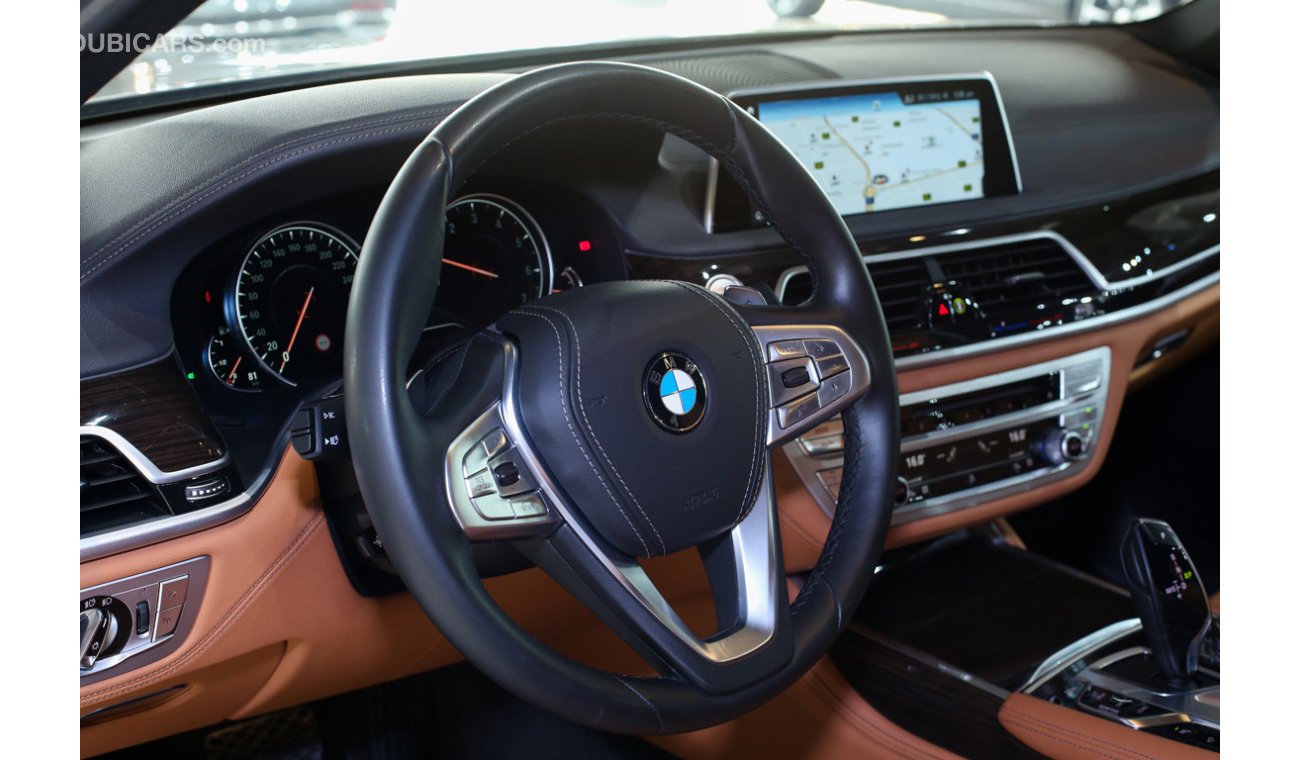 بي أم دبليو 740 BMW 740Li STANDARD [3.0L 6CYL TURBO]