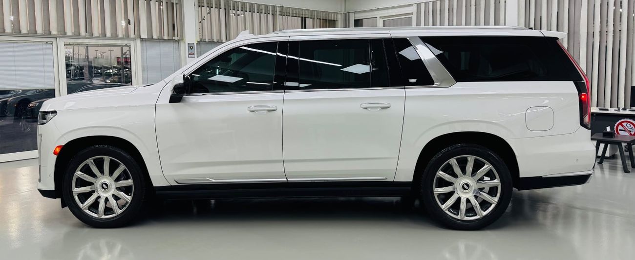 Cadillac Escalade Premium Luxury 6.2L 4WD