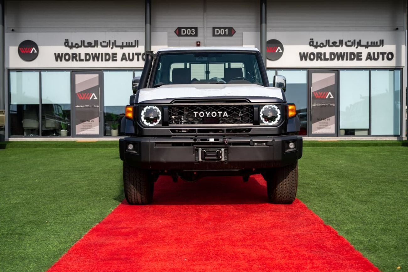 تويوتا لاند كروزر بيك آب Toyota LC79 2.8L T Diesel Automatic Z1 Full Option 2025