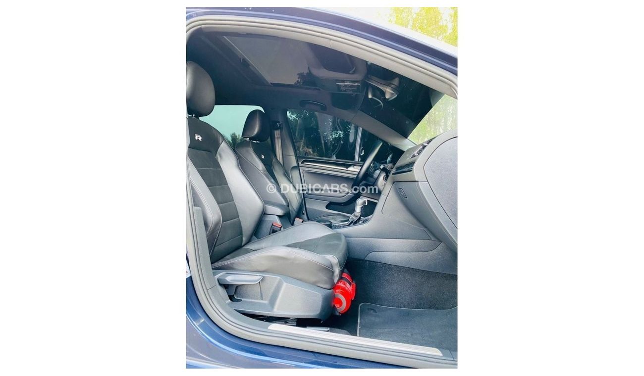 Volkswagen Golf VOLKSWAGEN GOLF R 2016 GCC full option perfect condition