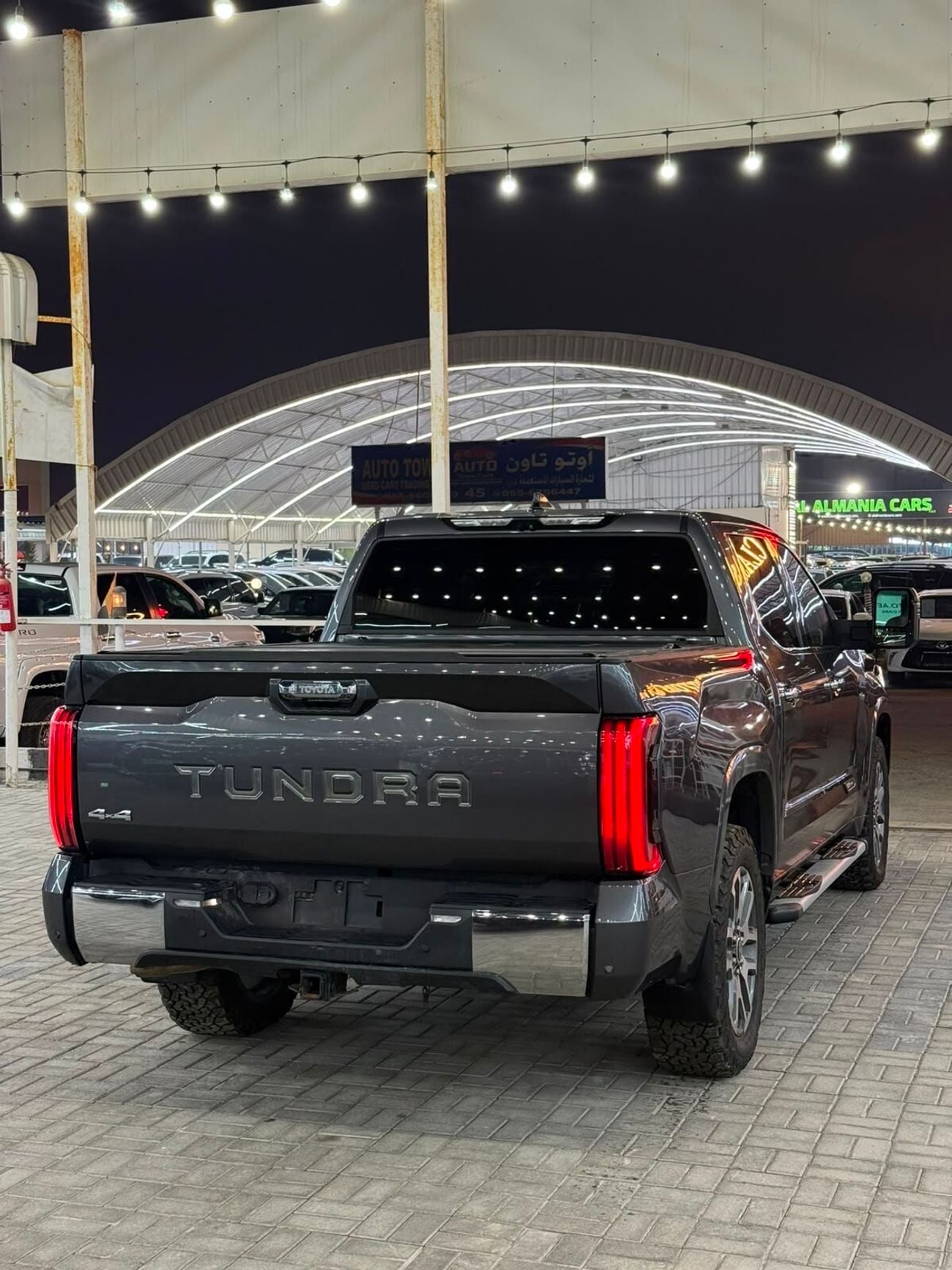 Toyota Tundra SR (NON GCC)