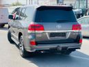 تويوتا لاند كروزر Toyota landcuriser VXR 5.7 V8 2019 Years full option Top the Range accident free