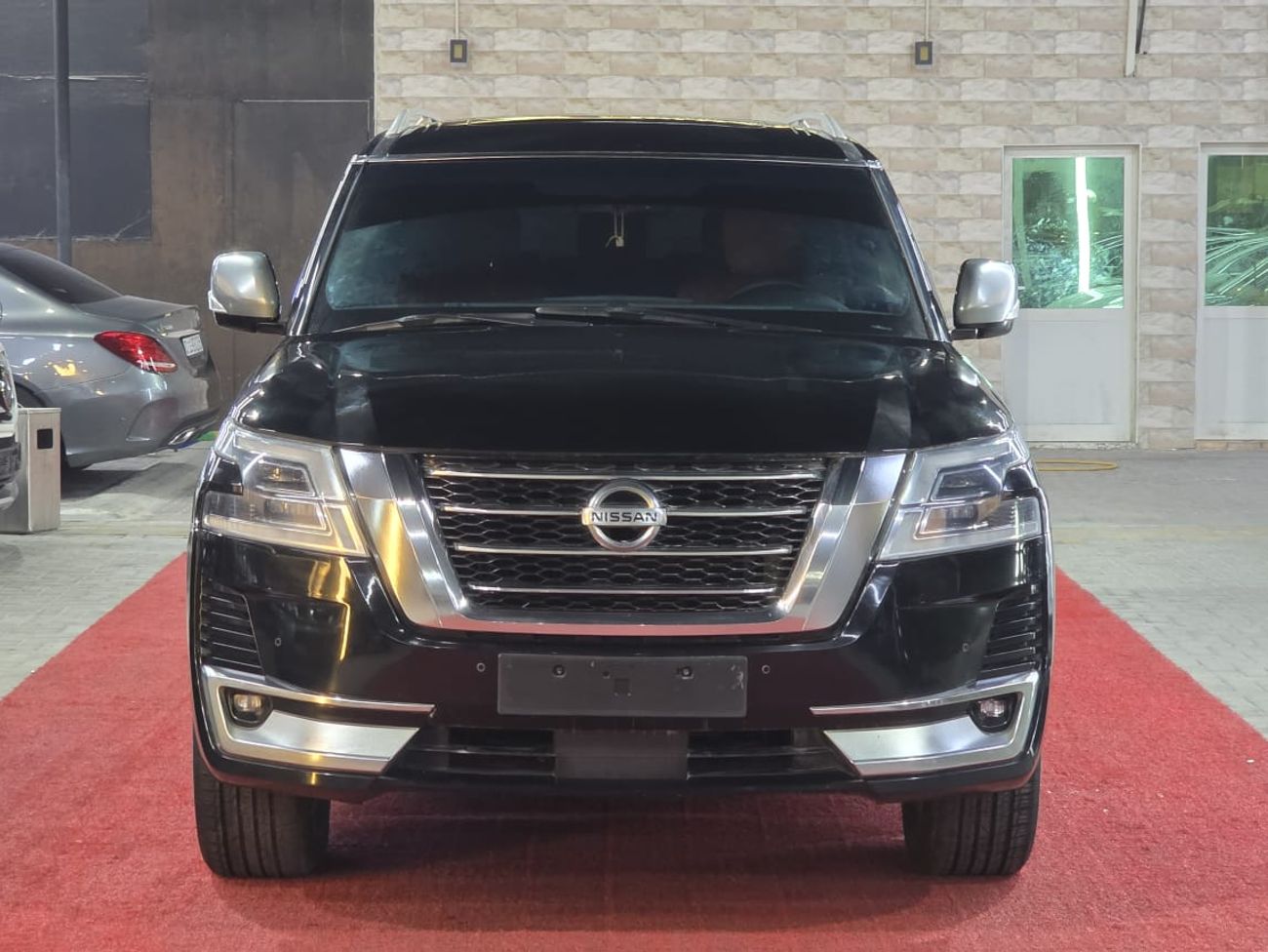 Nissan Patrol LE Platinum 5.6L