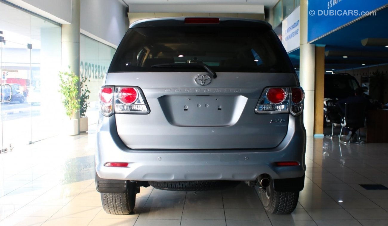 Toyota Fortuner LOW KMS, FULL SERVICE HISTORY AND WARRANTY