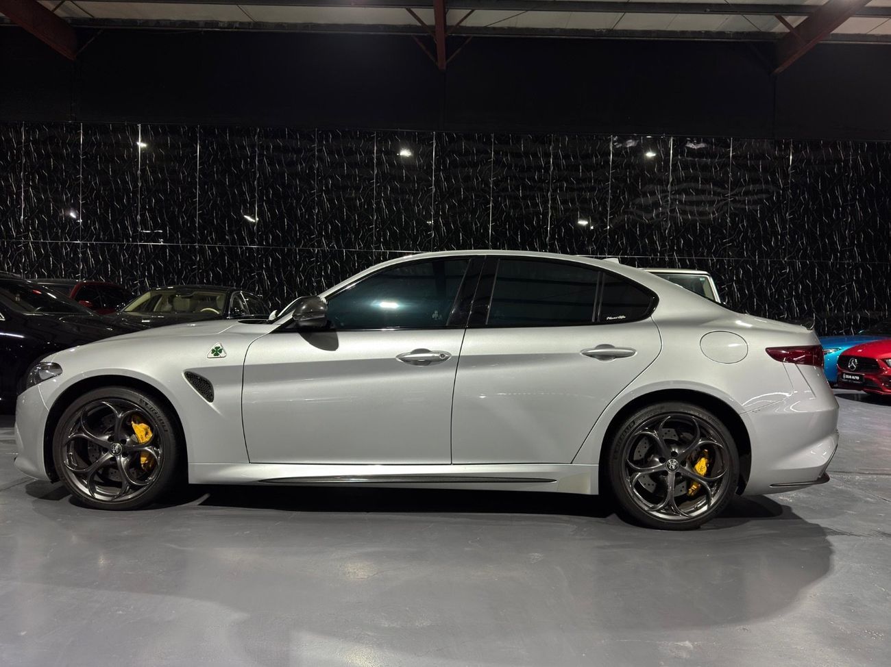 Alfa Romeo Giulia Quadrifoglio 2.9L (505 HP)