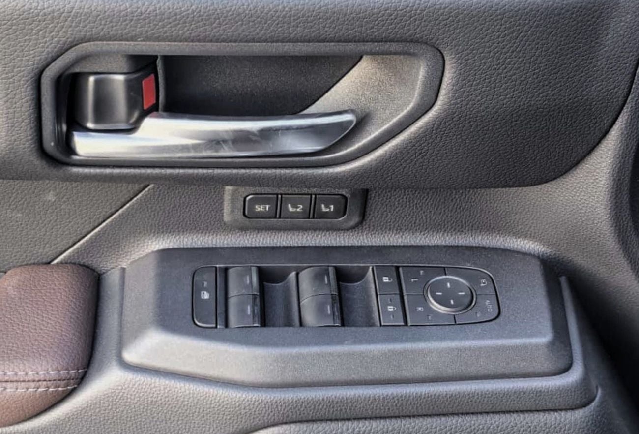 تويوتا برادو GXR 2025 TOYOTA PRADO 2.4L PETROL ADVENTURE FULL OPTION