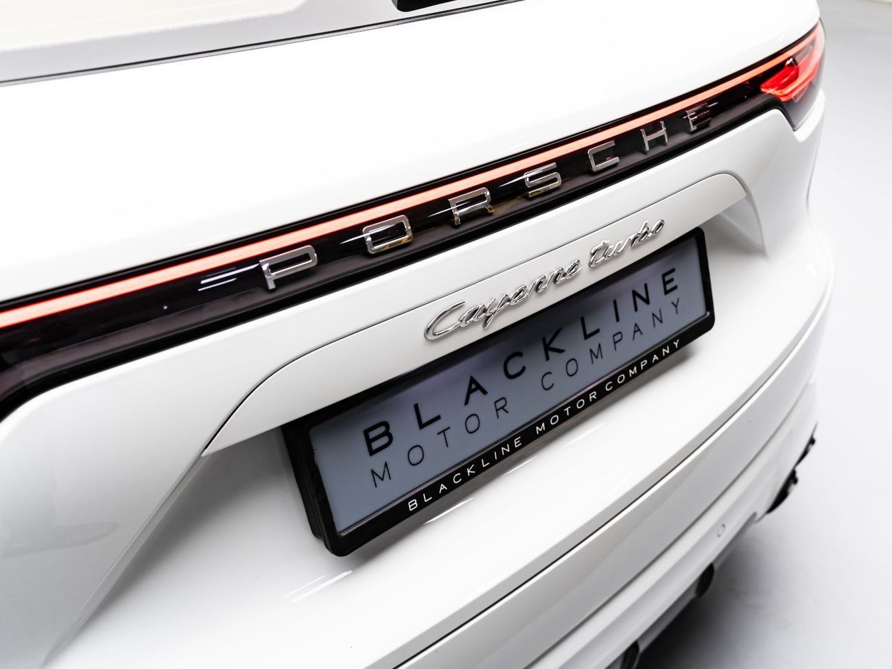 Porsche Cayenne Turbo 4.0L (550 HP) 2019 Porsche Cayenne Turbo, June 2026 Porsche Warranty, Full Service History, Lo