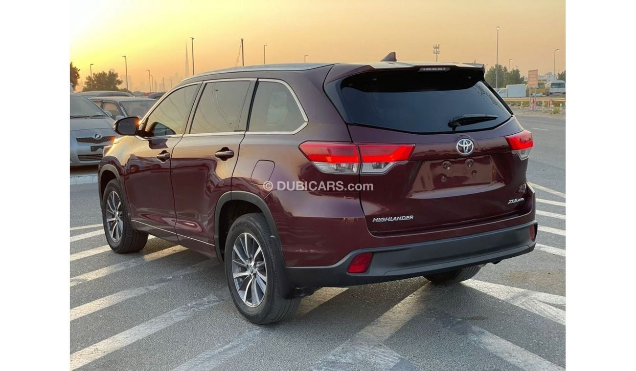 Toyota Highlander 2018 Toyota Highlander XLE AWD / EXPORT ONLY / فقط للتصدير