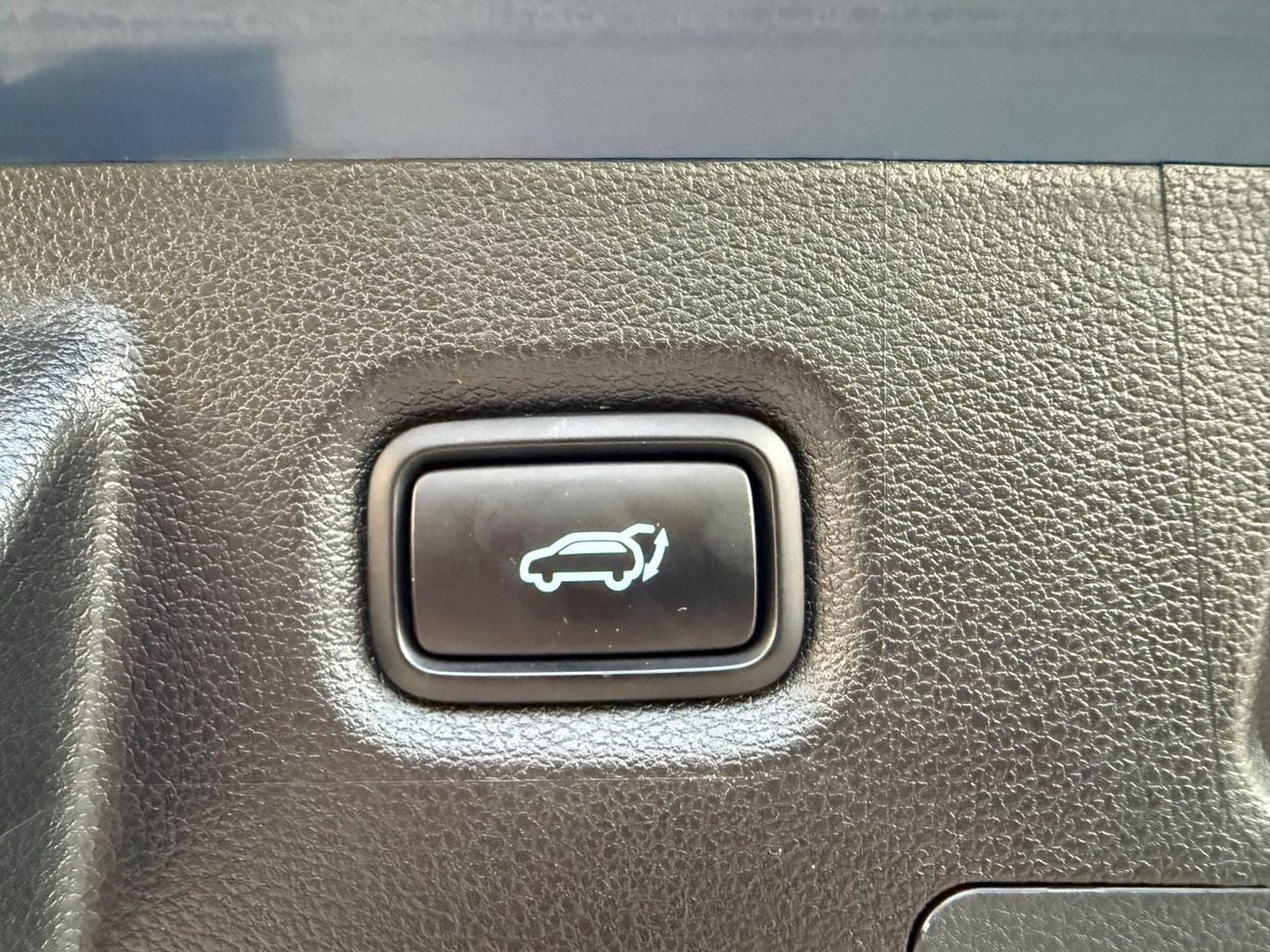 هيونداي سانتا في GL Panorama 2.4L