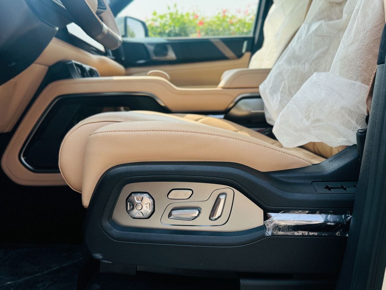 بي واي دي ليوبارد 8 FLAGSHIP (NGCC) Smart and Brave Flagship Edition (7 Seats)