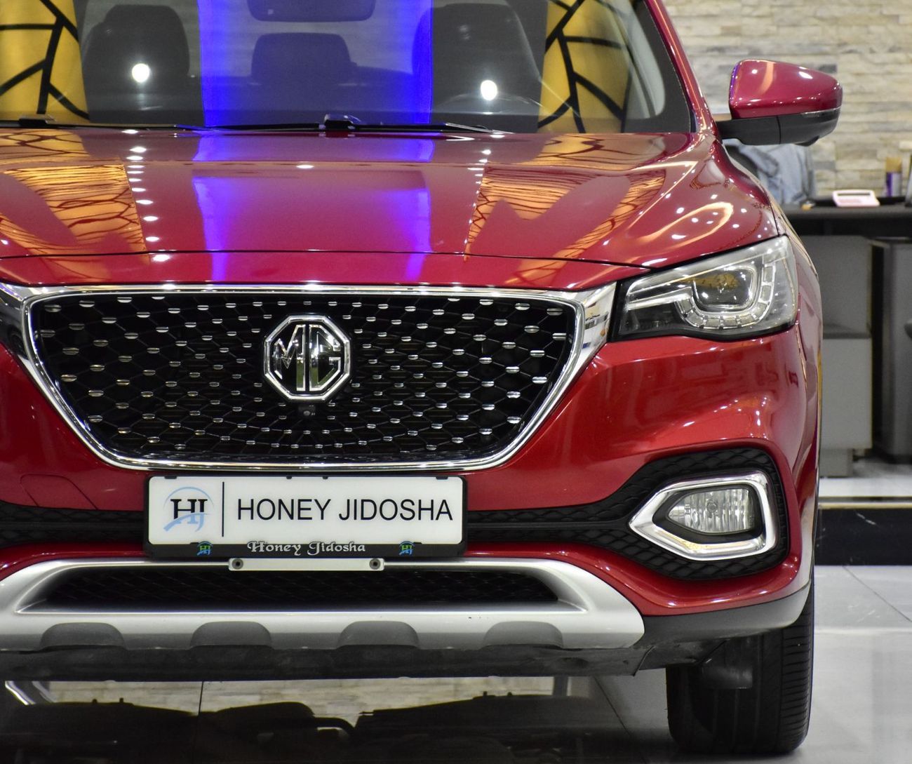 MG HS EXCELLENT DEAL for our MG HS Trophy ( 2021 Model ) in Red Color GCC Specs