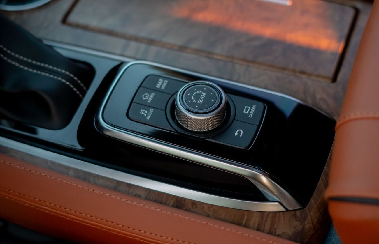 نيسان أرمادا SL