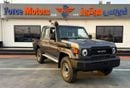 تويوتا لاند كروزر 70 LC79 LX - Manual . Diesel . Pick Up Truck . All Wheel Drive . 5 Seats . 4 Doors