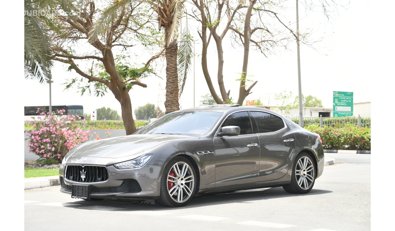 Maserati Ghibli Q4 -2015 - GCC SPECS - WARRANTY - 2395 PER MONTH - BANKLOAN 0 DOWNPAYMENT