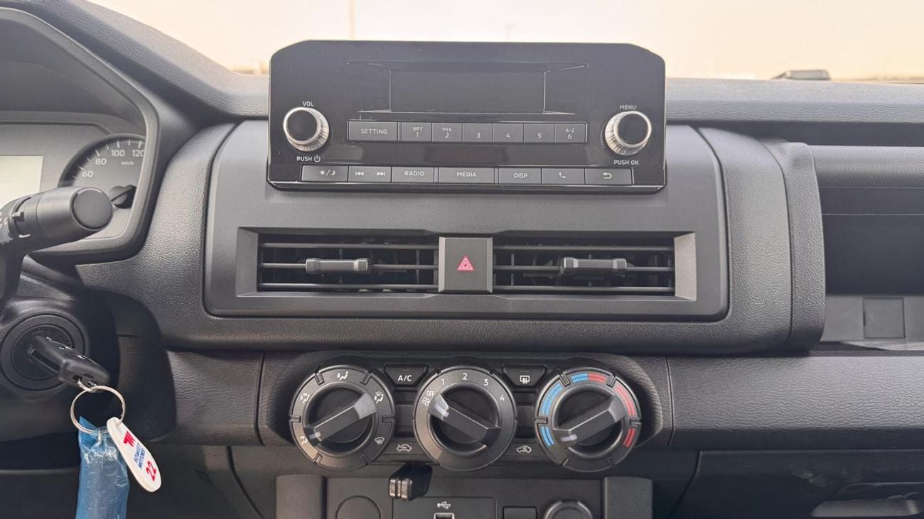 ميتسوبيشي L200 L200 2.4L petrol double cabin