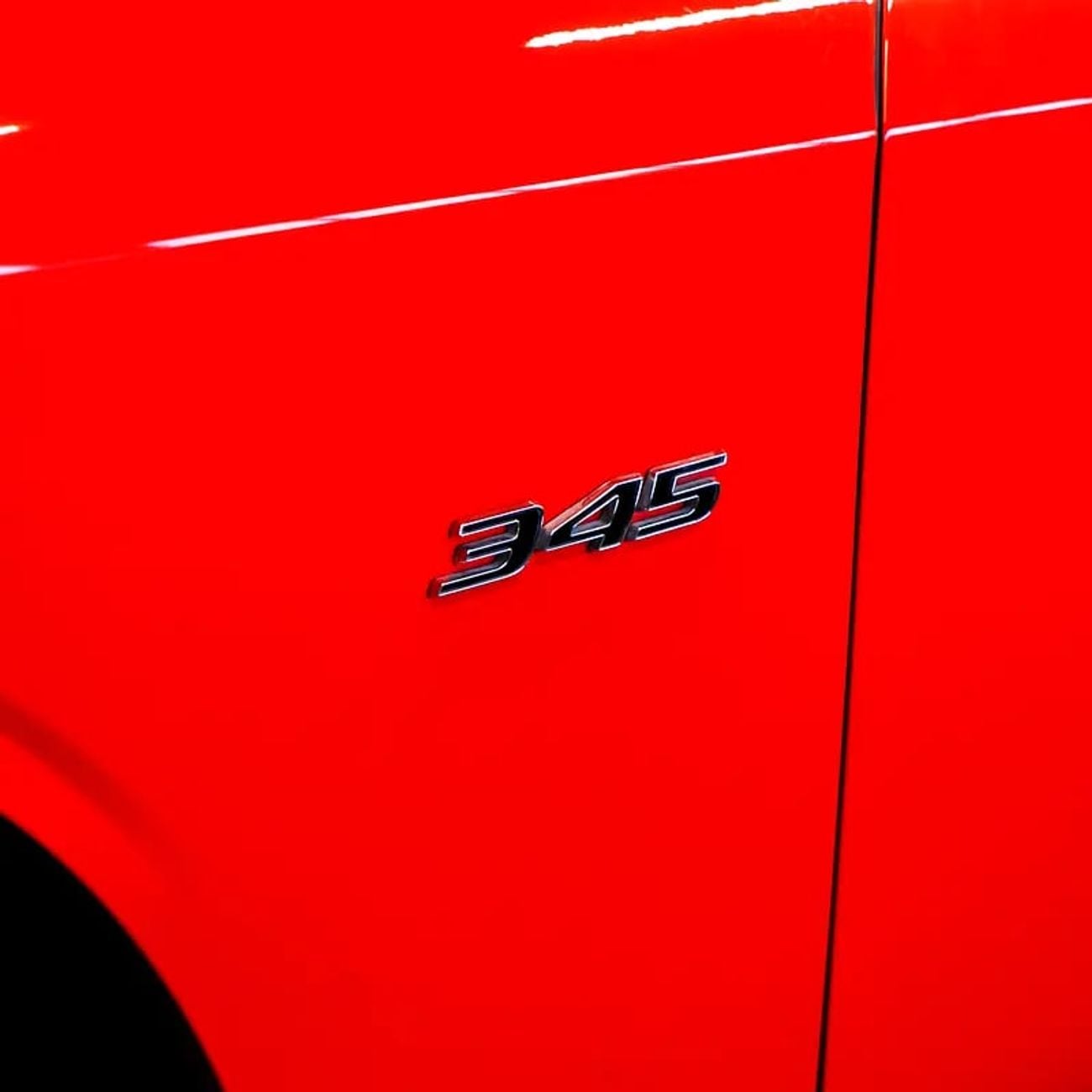 دودج تشالينجر R/T 100Th Anniversary Edition 5.7L 2,778 pm • 0% Downpayment • R/T • 1 Year Warranty