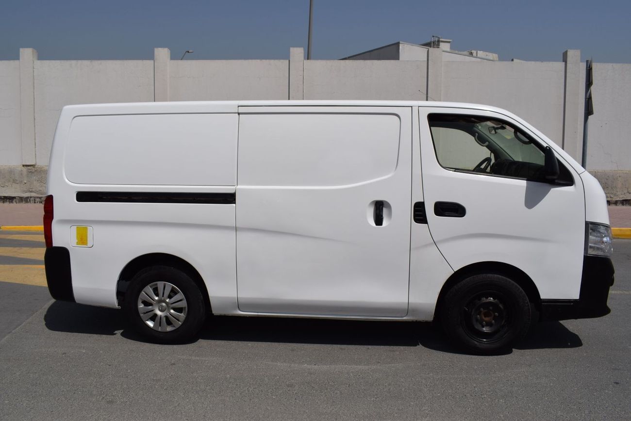 نيسان أورفان Nissan Urvan Van NV350 A/T, Model:2019. Excellent condition