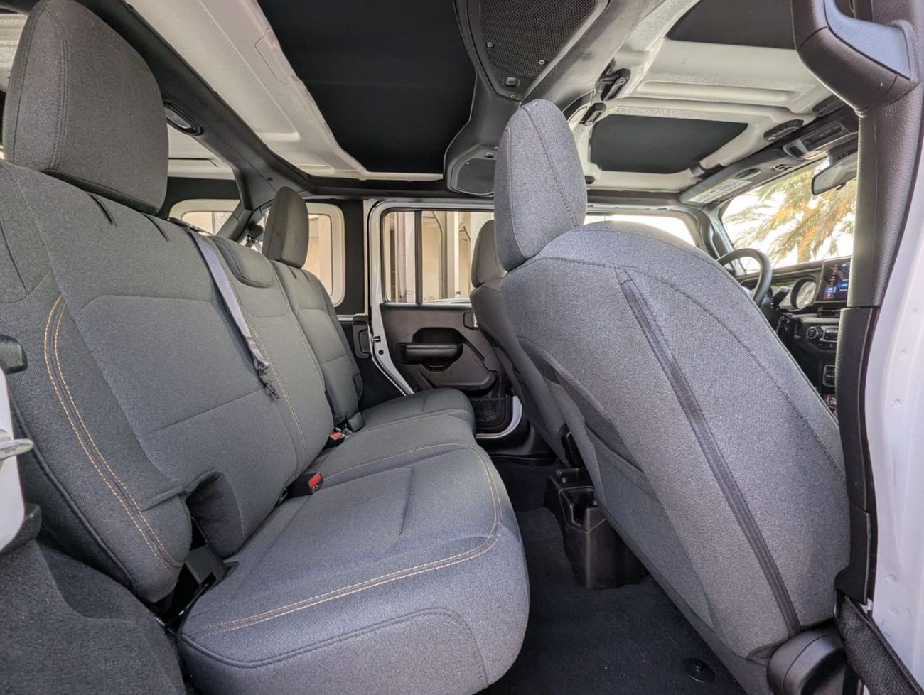 جيب رانجلر Jeep Wrangler 2024 LHD Petro engine