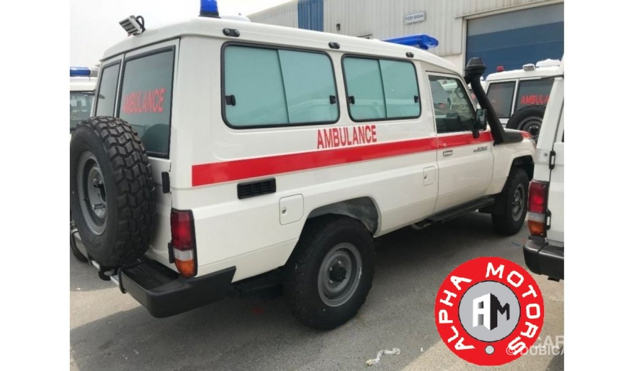 تويوتا لاند كروزر هارد توب 4.2L Diesel V6 (Ambulance)