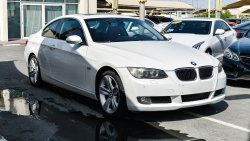 بي أم دبليو 330 i