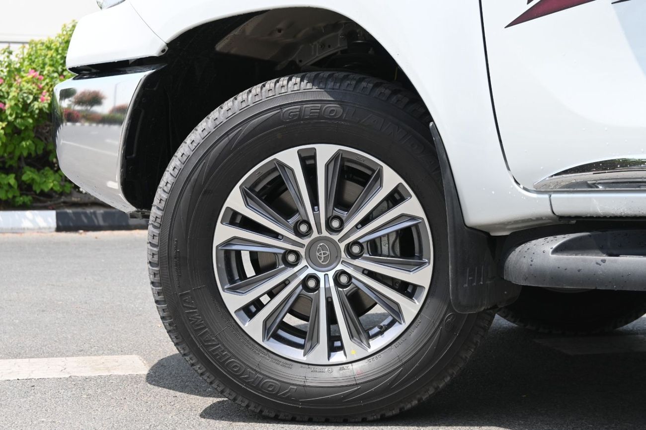 تويوتا هيلوكس