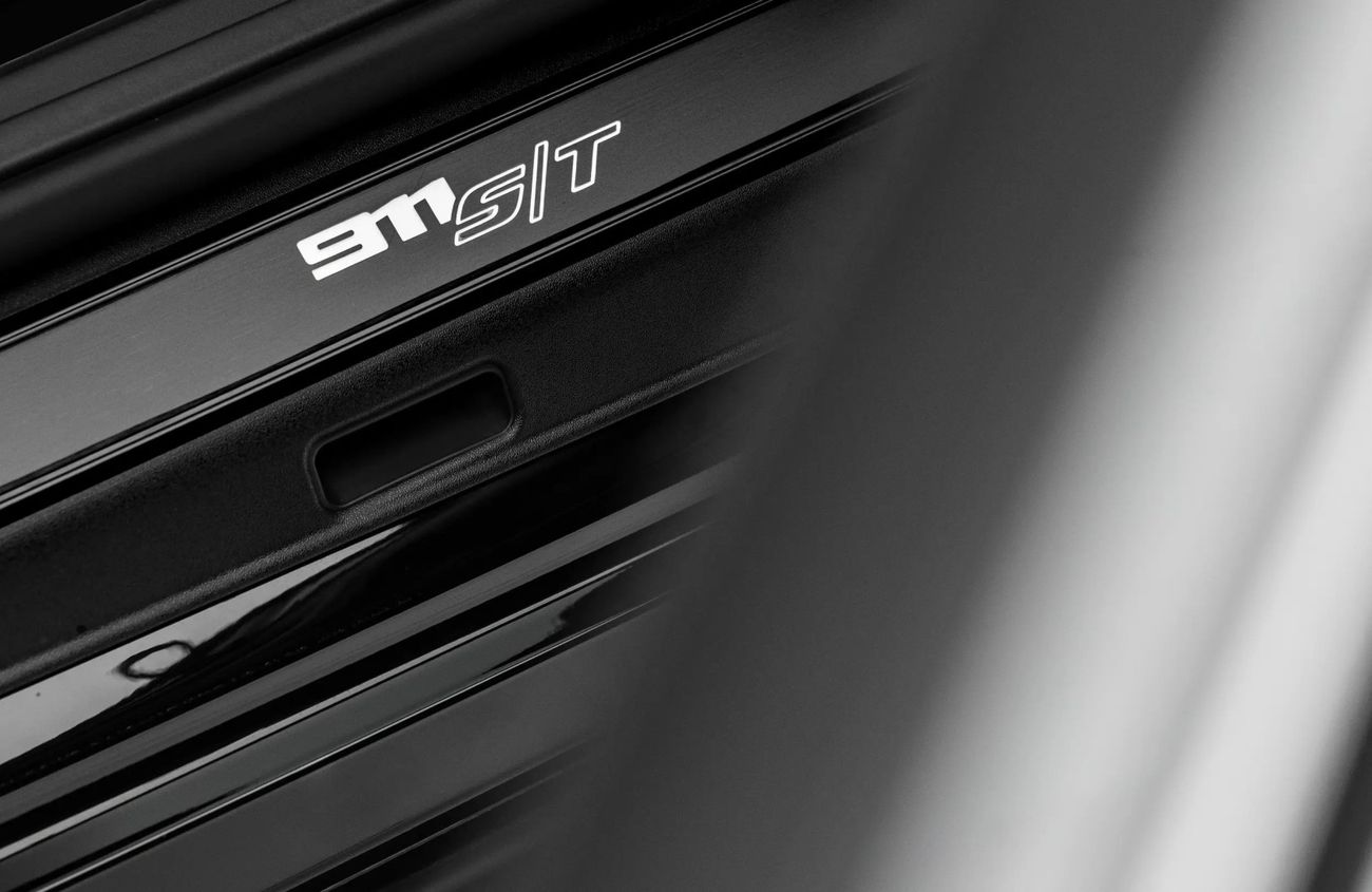 Porsche 911 4.0L F6 Naturally Aspirated Engine