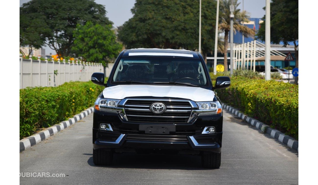 تويوتا لاند كروزر 200 VX-E V8 5.7L Petrol AT Grand Touring (Export only)