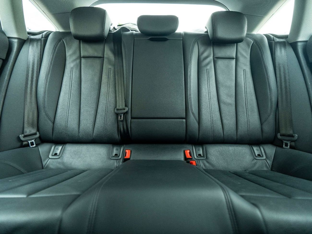 أودي A5 40 TFSI S Line 2.0L (190 HP)