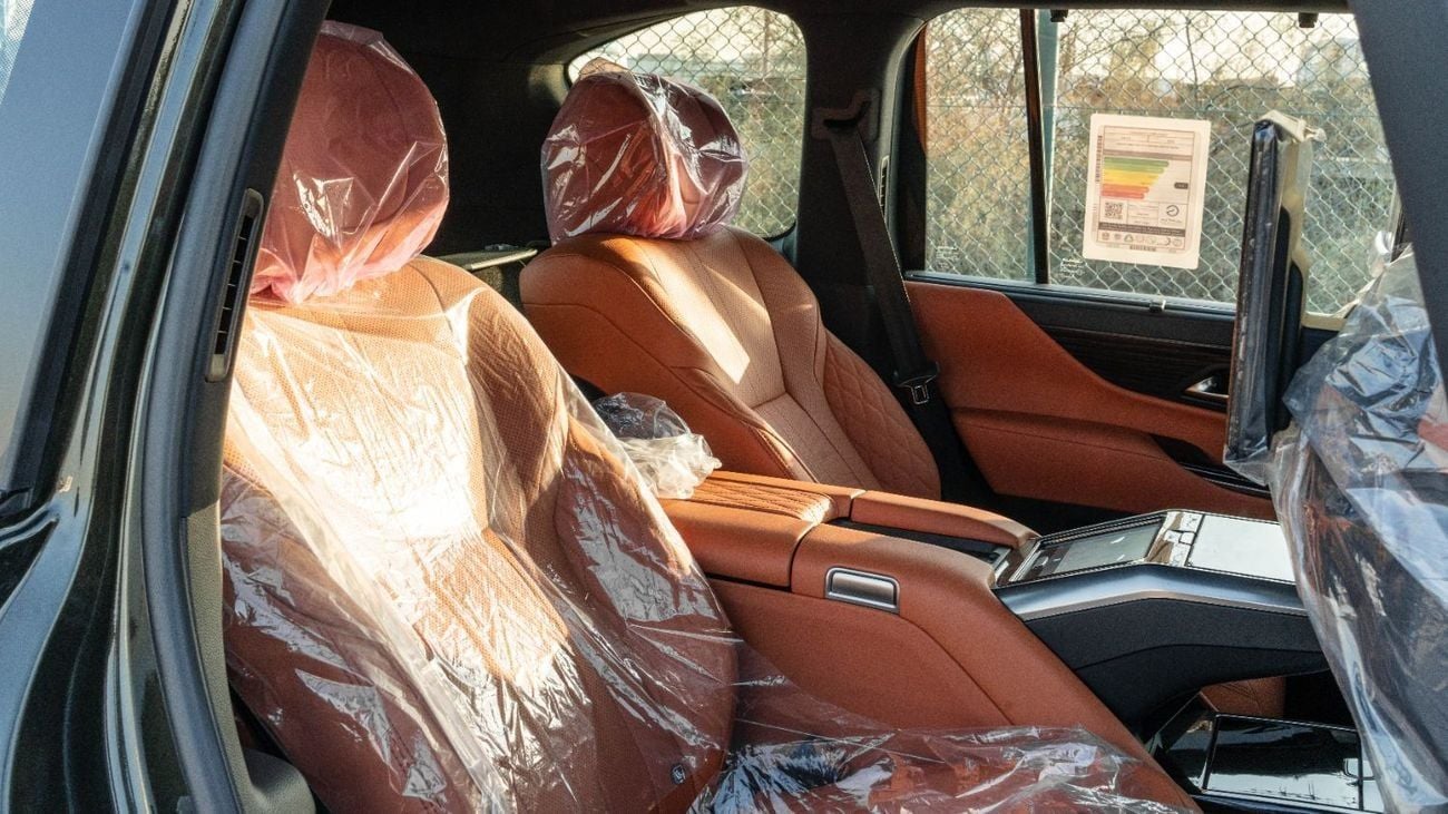 Lexus LX 700h 2026 Lexus LX700h VIP 3.5L hybrid 2026