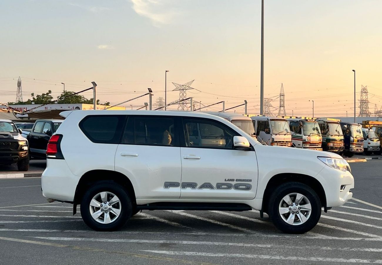 Toyota Prado 2021  Toyota Prado TX 2.7L V4.- AWD 4x4 - Accident Free - 7 Seater -