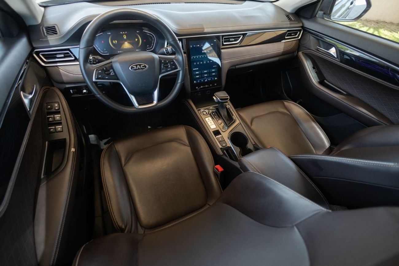 JAC J7 JAC J7 2023 GCC under Agency Warranty with Flexible Down-Payment.