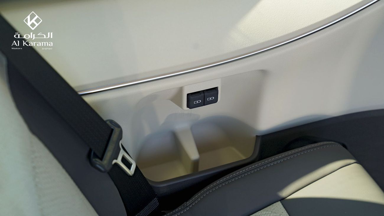 Toyota Hiace 2.8L GL | Manual Transmission | 14 Seater | Rear Camera | AC/Heater | 4 Door