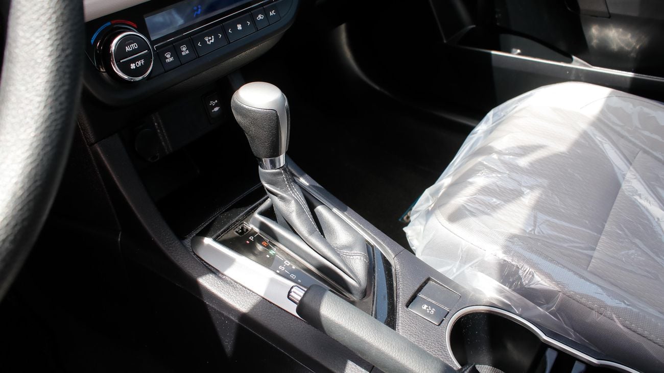 تويوتا كورولا LE