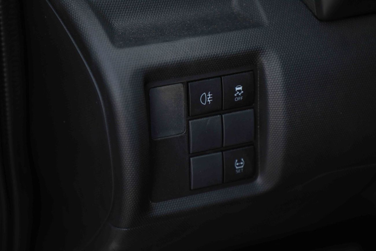 Toyota Raize 2024 Toyota Raize G 1.0 - Metallic Silver & Pearl Black Roof inside Black | Export Only