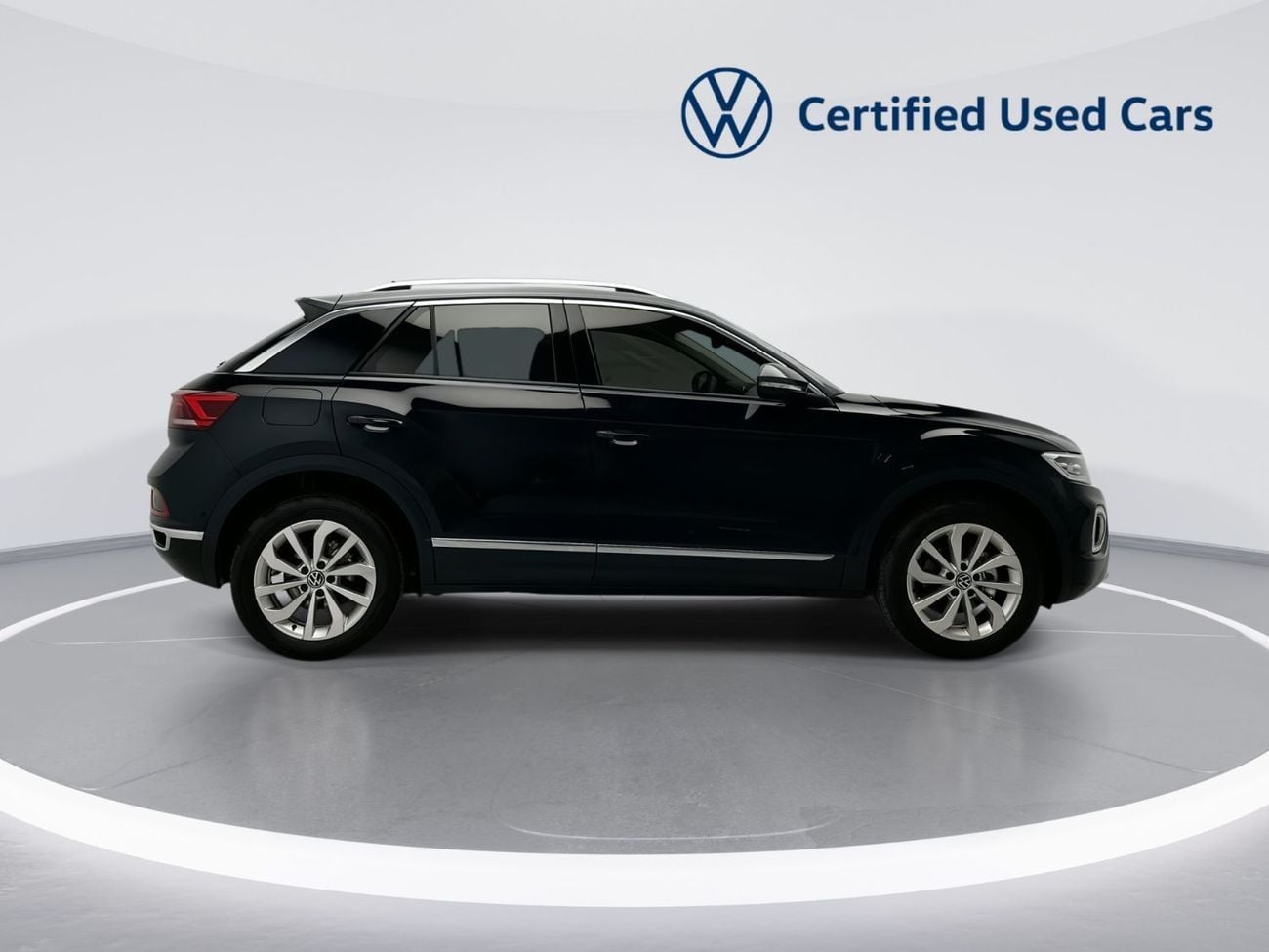 فولكس واجن T ROC Style 1.4L Style without sunroof 1.4L (Ref#09337) / WAS 94,900 AED - NOW 87,900 AED