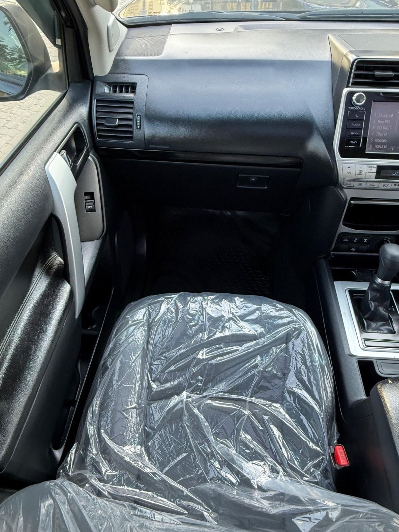 Toyota Prado LIMITED VX Full option Right Hand Drive