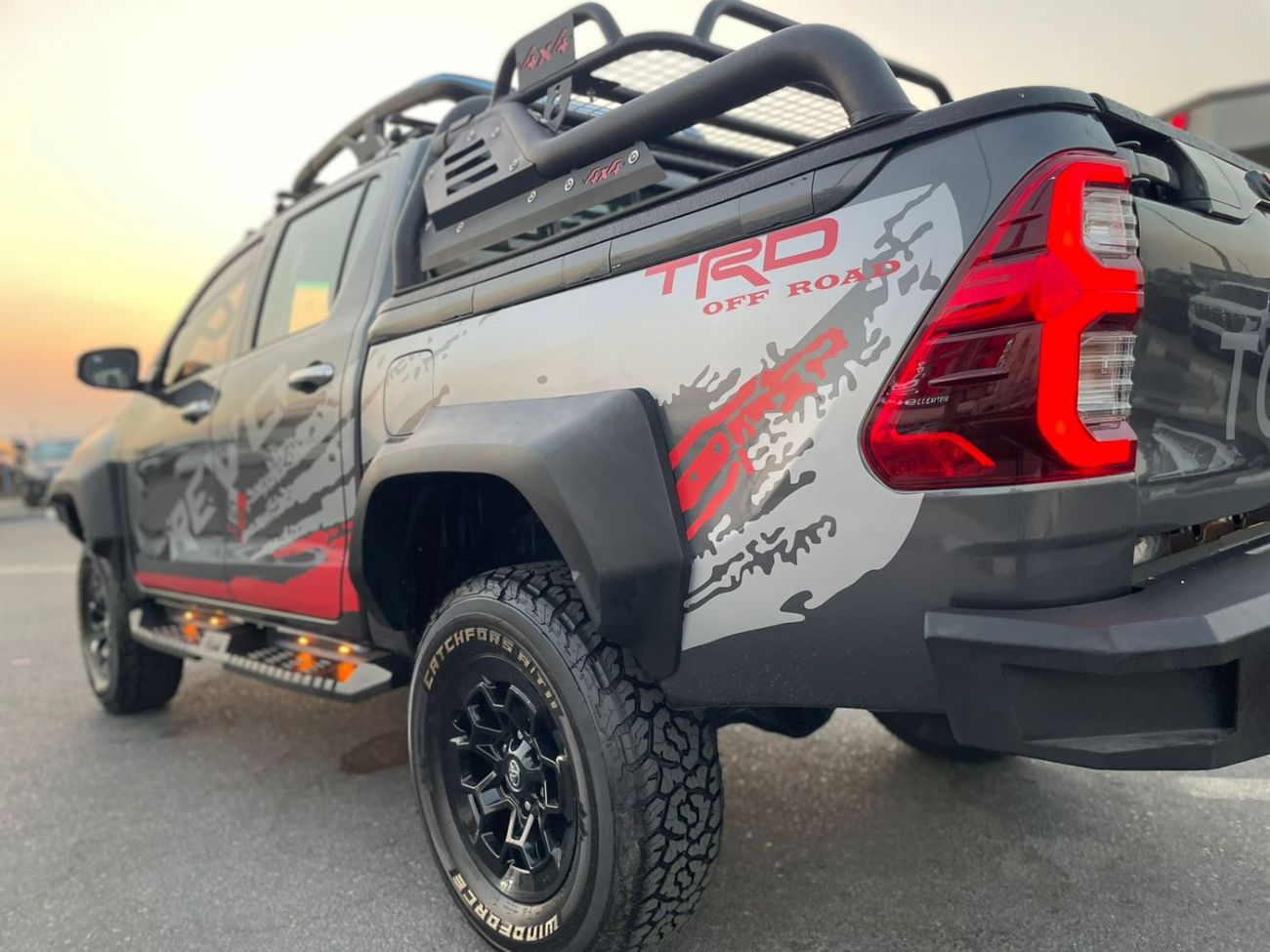 Toyota Hilux 2021 Toyota Hilux Revolution Edition - 4x4 | GCC Specs | Full Off-Road Build