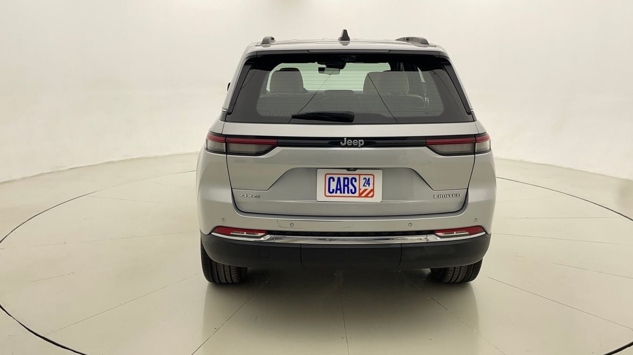 جيب جراند شيروكي LIMITED + 3.6 | بدون دفعة مقدمة | اختبار القيادة في المنزل