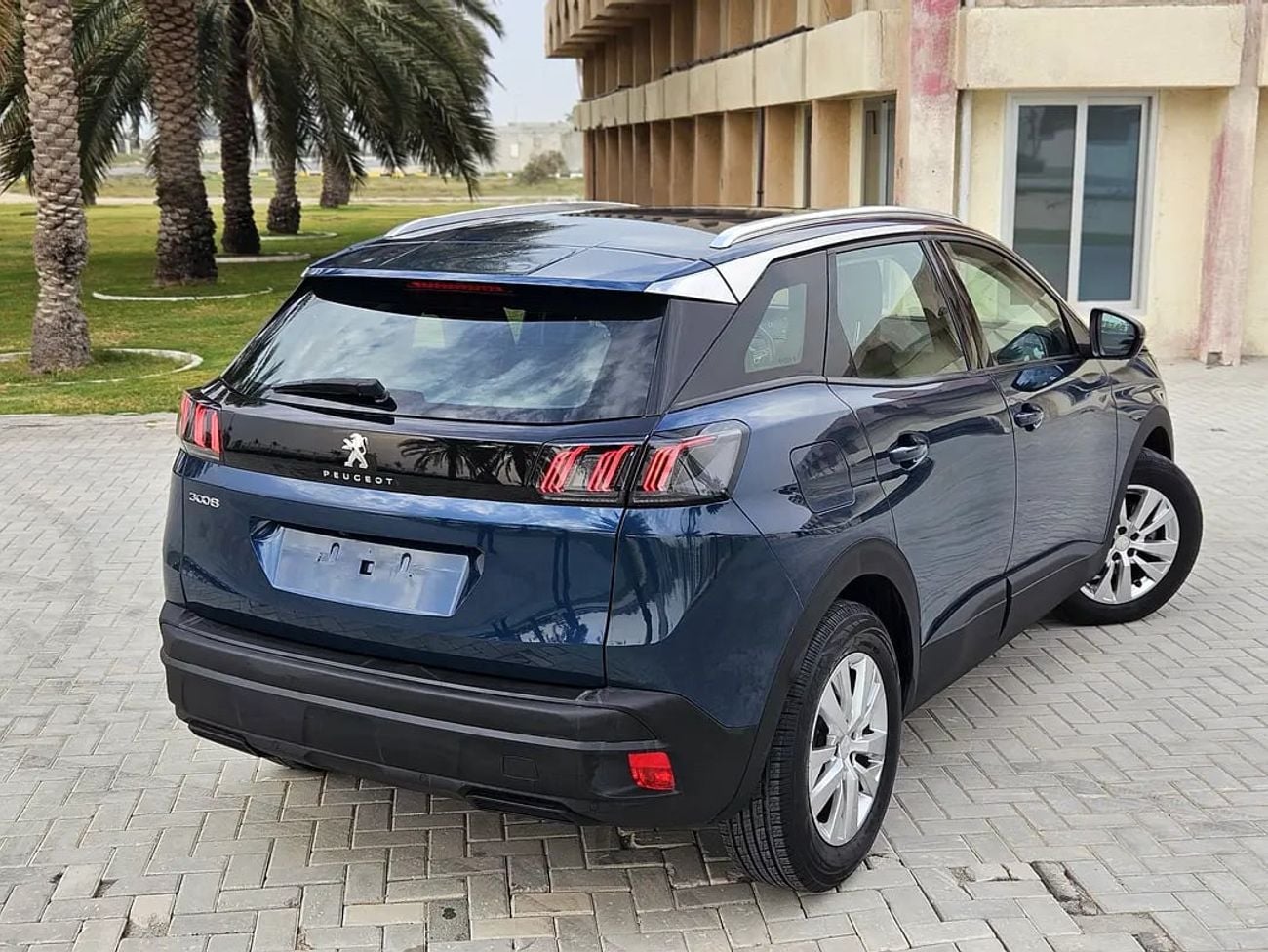 بيجو 3008 Active | GCC Specs | Low Mileage Single Owner Very Clean And Well Maintained