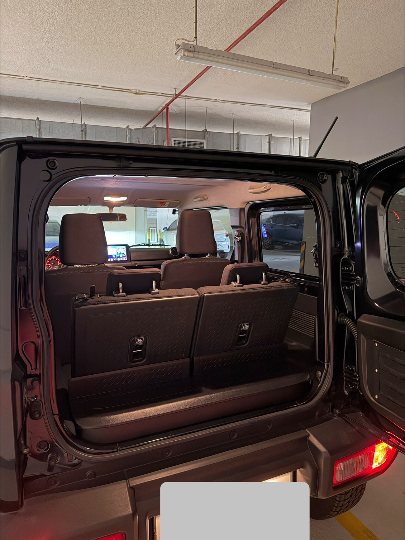 سوزوكي جيمني GLX 1.5L (3-Doors)