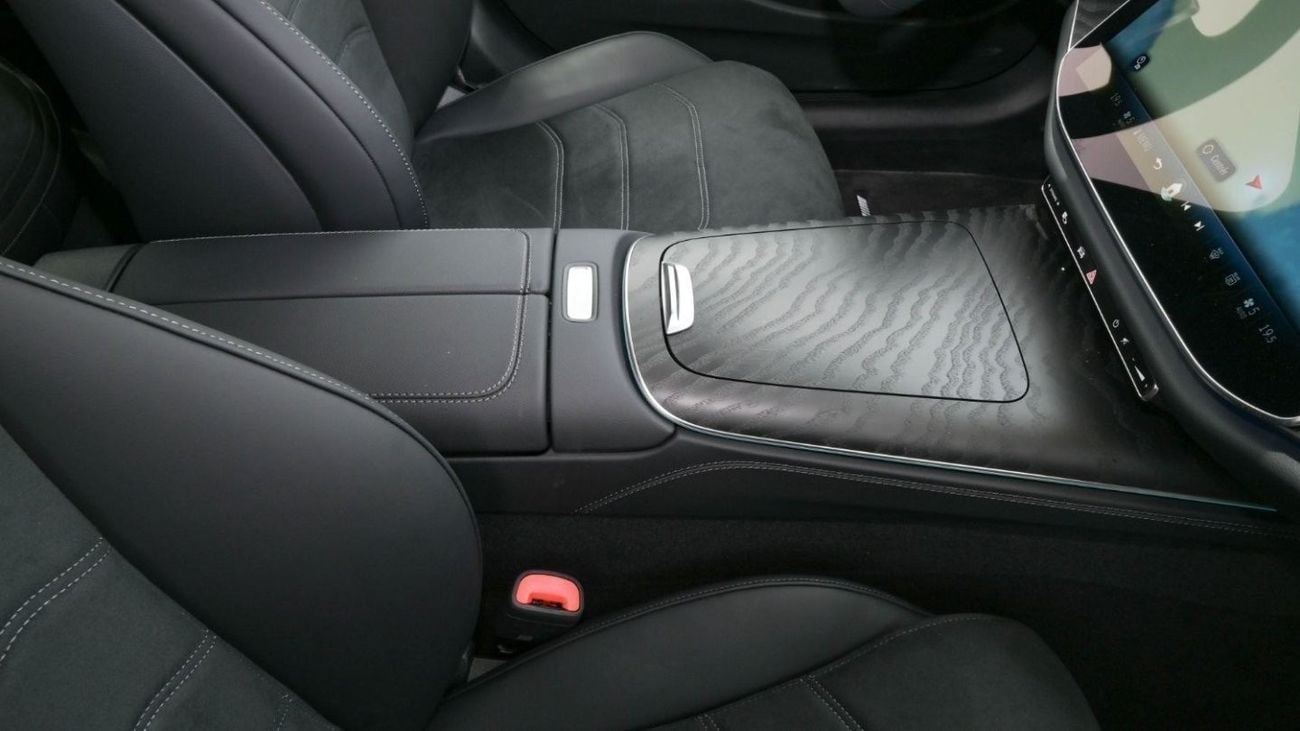 مرسيدس بنز E200 Mercedes Benz E200 AMG 2.0L | Night PAckage |  HUD | 2024 Brand New